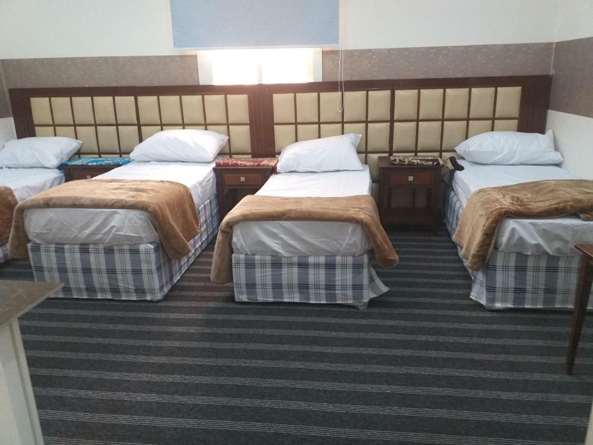 Alraqi Plaza Hotel Мекка Экстерьер фото